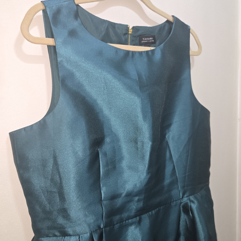 Emerald Green Jewel Satin Fit & Flare Cockail Dress 16 - Picture 7 of 10